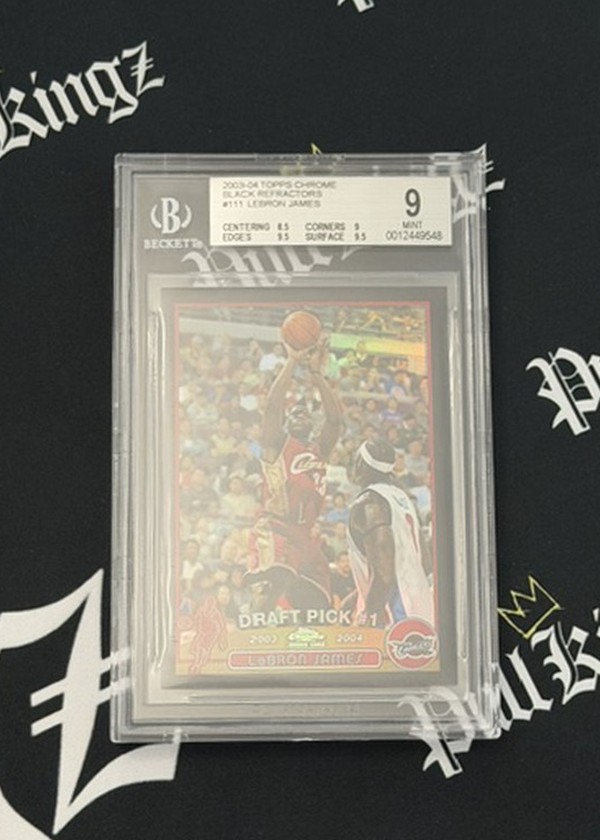LeBron James 2003-04 Topps Chrome Black Refractor #111 rookie BGS 9